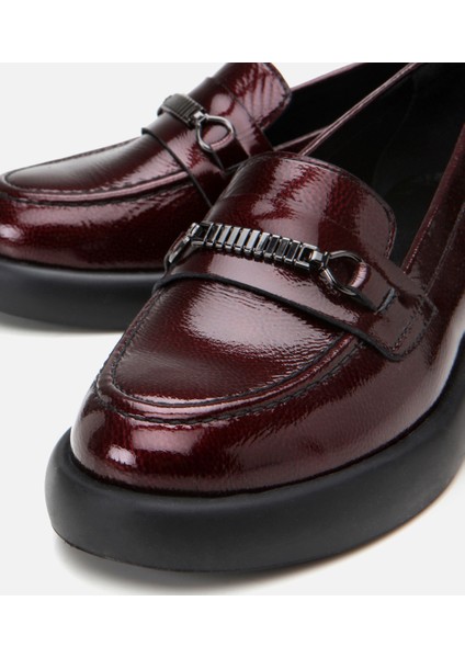 01AYH306800A780 Deri Bordo Kadın Tokalı Loafer fırsatları