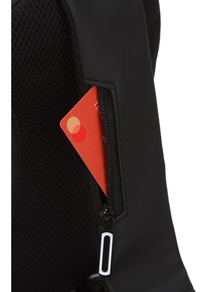 Siyah Vegan Deri Çapraz Askılı Omuz ve Bel Çantası, Şık ve Kullanışlı Seçenek