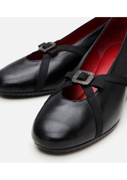 01AYH309230A100 KADIN Deri Toka Detaylı Dolgu Topuklu Ayakkabı fırsatları