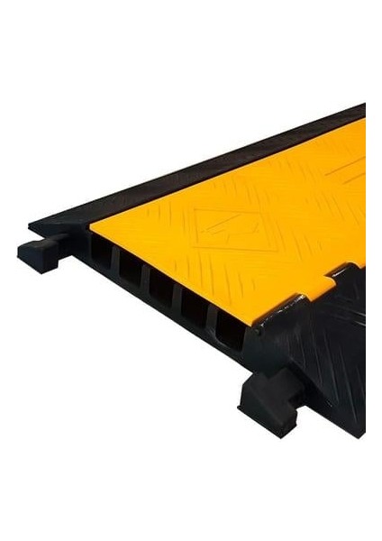 Kablo Kanallı Hız Kesici 5 Kanallı, Yol Kasisi 90 x 50,5 x 5,5 cm modelleri