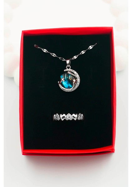 Kadın Paslanmaz Çelik Gümüş Gökyüzü Kolye ve Taşlı Kalp Yüzük (Kutulu) fiyatları