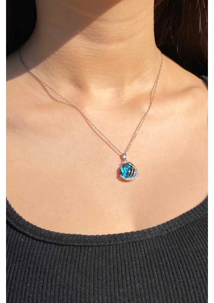 Kadın Paslanmaz Çelik Gümüş Gökyüzü Kolye ve Taşlı Kalp Yüzük (Kutulu) modelleri