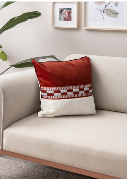 Premium Biyeli Tavşan Tüyü & Punch Işlemeli Tekli Dekoratif Özel Tasarım Kırlent Kılıfı fiyatları