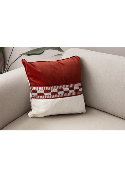 Premium Biyeli Tavşan Tüyü & Punch Işlemeli Tekli Dekoratif Özel Tasarım Kırlent Kılıfı fırsatları