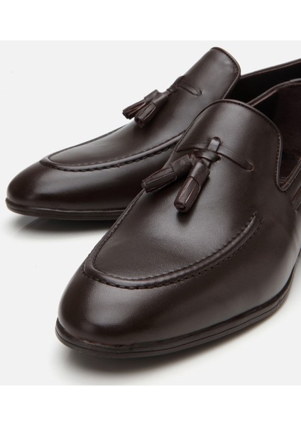 02AYH303410A480 ERKEK Deri Kahve Püskül Detaylı Loafer fırsatları