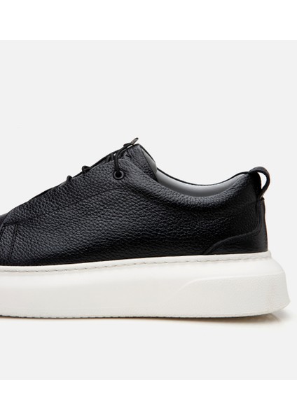 02AYH305790A100 ERKEK Deri Siyah Ultra Hafif Tabanlı Spor Ayakkabı fırsatları