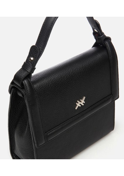 Kadın Deri Siyah Omuz Çantası modelleri