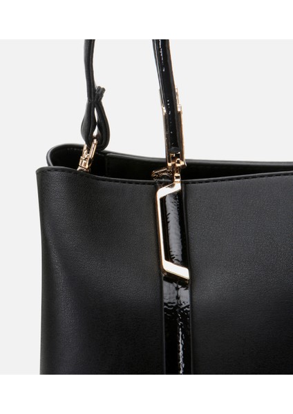 03CAH304890A100 SIYAH Kadın Omuz Çantası modelleri