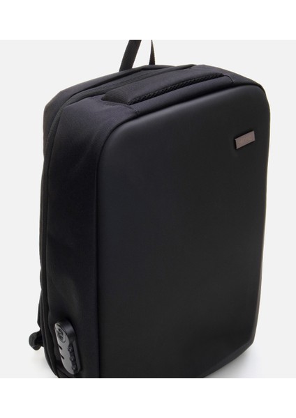 Siyah Erkek Sırt Çantası modelleri