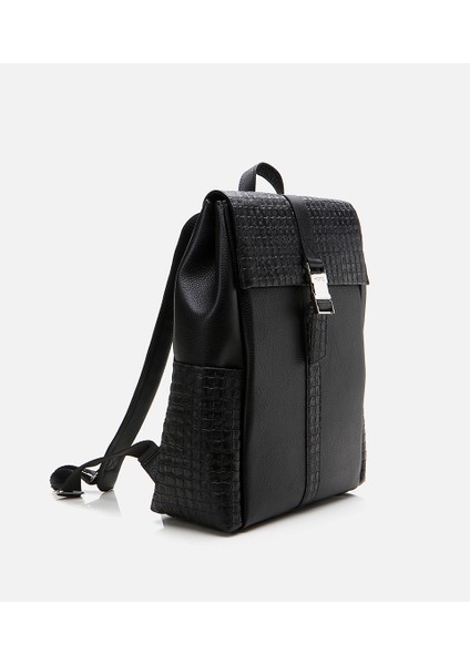 04CAH289020A100 Deri Siyah Erkek Sırt Çantası fiyatları