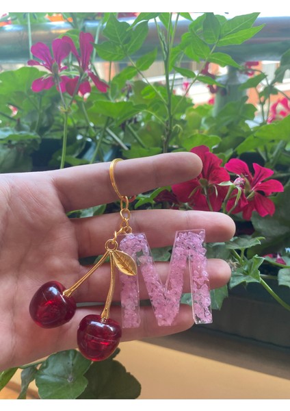 Taşlı Harf Anahtarlık+Kiraz Charm Kombin [kişiye Özel Her Renk] fiyatları