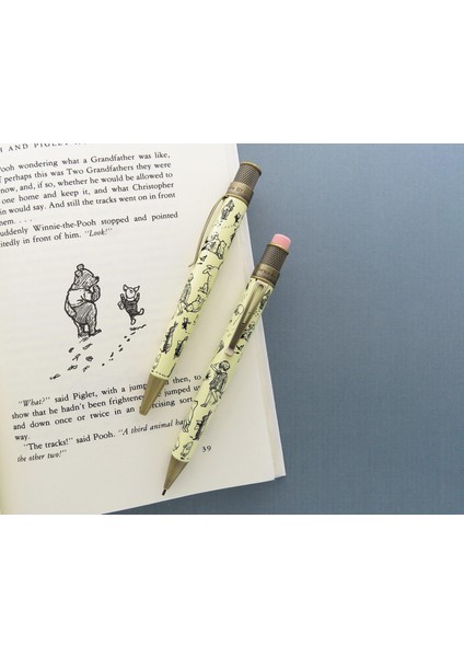 Winnie-The-Pooh Decorations By E.h. Shepard - Tornado™ Roller Kalem modelleri