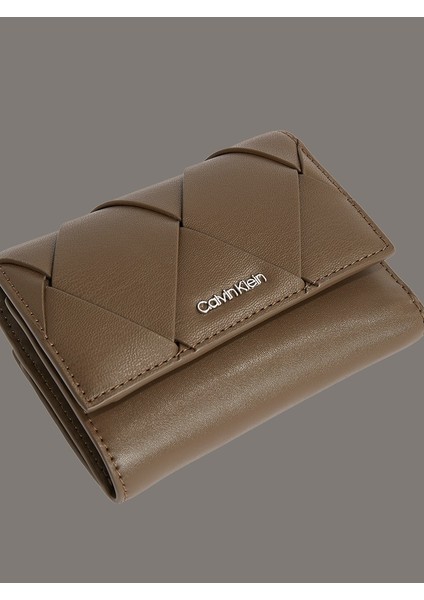 Calvın Kleın Kadın Cüzdan K60K612953-LLK fırsatları