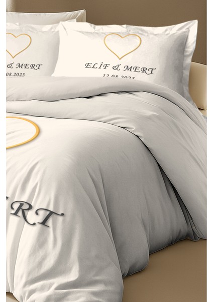 Kişiye Özel %100 Pamuk Nevresim Takımı – Kalp Tasarımlı Isim & Evlilik Tarihi Işlemeli modelleri