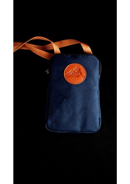 Şık Lacivert El Çantası, Günlük Kullanım Için Ideal ve Hafif Tasarım. fiyatları