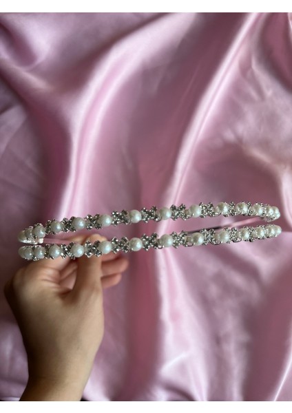 D14 Taş ve Inci Detaylı Çift Şerit Taç Inci ve Taş Detaylı Çift Sıralı Gelin Tacı Zarif Saç Bandı fiyatları