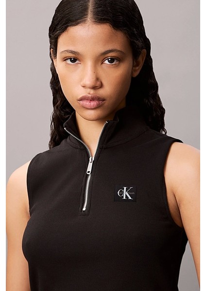 Kadın Etiketli Kolsuz Yarım Fermuarlı Siyah Bluz LV047C909G-UB1 fırsatları