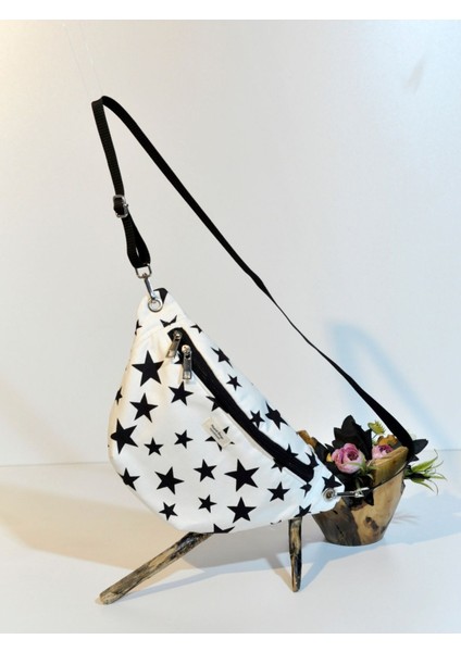 Yıldızlı Siyah Çapraz Bel Çantası, Şık ve Kullanışlı Tasarım fırsatları