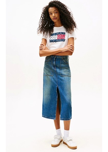 Kadın Çiçekli Bayrak Desenli Beyaz T-Shirt DW0DW20897YBL