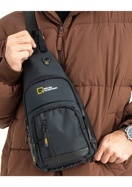 Siyah Unisex Göğüs Çapraz Çanta, Şık ve Pratik Günlük Kullanım Için