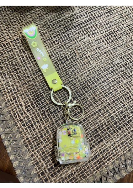 Içi Sulu ve Sünger Bob Karakterli Çanta Şeklinde Anahtarlık ve Çanta Charm