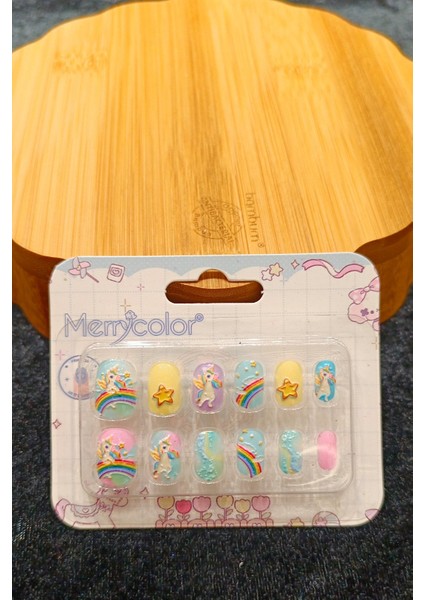 Lüks Figürlü Çocuk Takma Tırnak