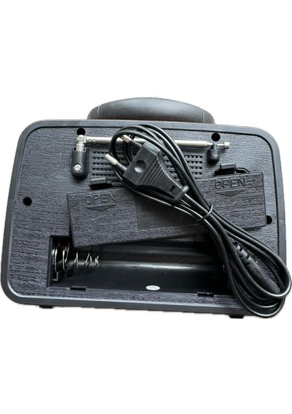 Kırmızı Ledli, Fenerli, Bluetooth, USB Çalar, Şarjlı ve Pilli Müzik Kutusu fiyatları