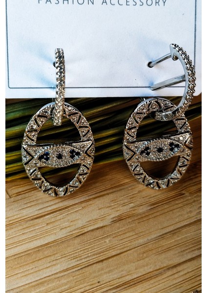 Lüks Figürlü Sallantılı Küpe