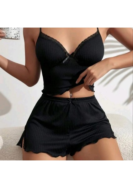 Likralı Şortlu Kenarları Dantelli Siyah Pijama Takımı