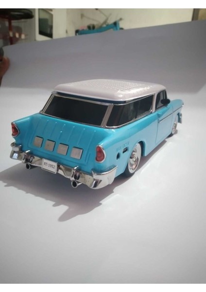 Mavi Nostaljik Araba Temalı Radyo, Şık ve Şehirli Tasarım fiyatları