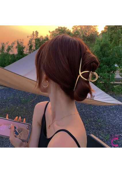 Sade Şık Klasik Model Gold Metal Kadın Mandal Toka 11.5cm- Hediyelik Zarif Mandallı Saç Topuz Tokası