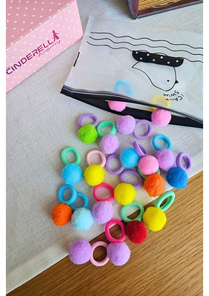 20'li Çantalı Yumuşak Havlu Lastikli Renkli Ponponlu Kız Bebek Lastik Toka Seti - Çocuk Saç Tokası