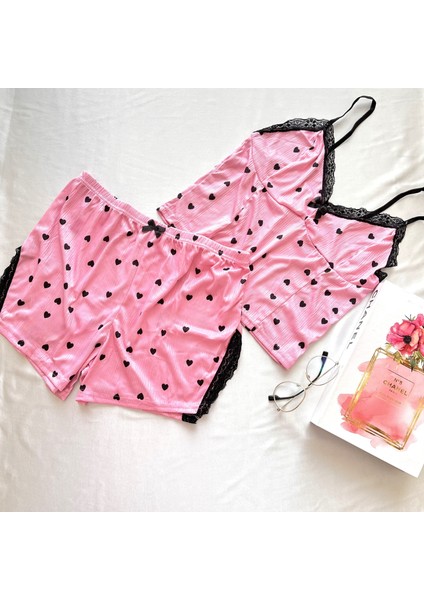 Likralı Şortlu Kalpli Dantelli Pembe Pijama Takımı indirimleri
