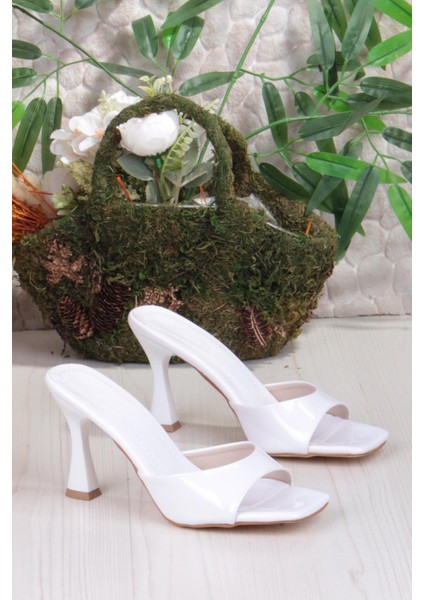 5133 Ares Rugan Tek Bantlı Inçe Yüksek Topuklu Kadın Terlik indirimleri