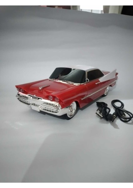 Kırmızı Nostaljik Araba Temalı Radyo, Şık ve Retro Tasarım ile Keyifli Dinleme