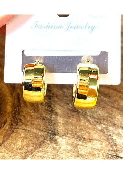 Gold Renk Lüks Gösterişli Figürlü Küpe fiyatları