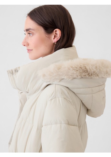 Kadın Kırık Beyaz PrimaLoft® P.U.R.E.™ Big Puff Şişme Mont modelleri