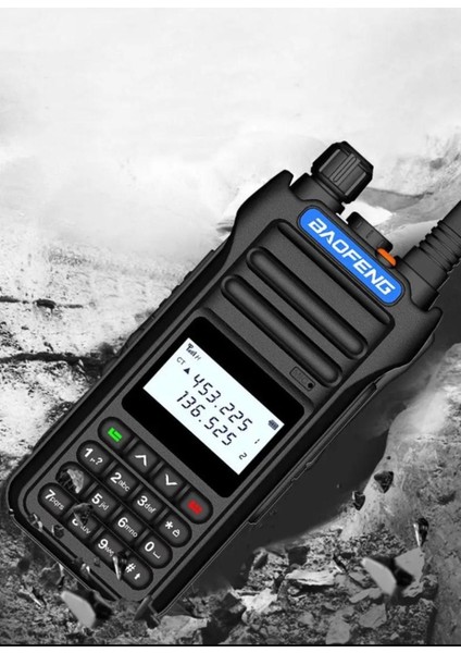 Dayanıklı ve Güçlü Telsiz, Zorlu Koşullara Uygun, Yüksek Performanslı Iletişim Cihazı