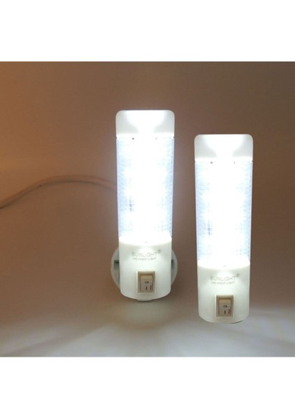2'li Beyaz Uzun LED Gece Lambası, Tasarruflu ve Şık Işıklandırma Sağlar