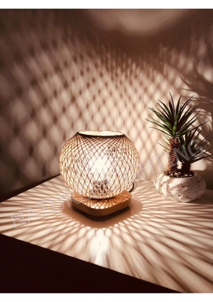 Küre Ahşap Abajur, Sıcak ve Şık Aydınlatma, Modern Dekorasyon Için Osz.