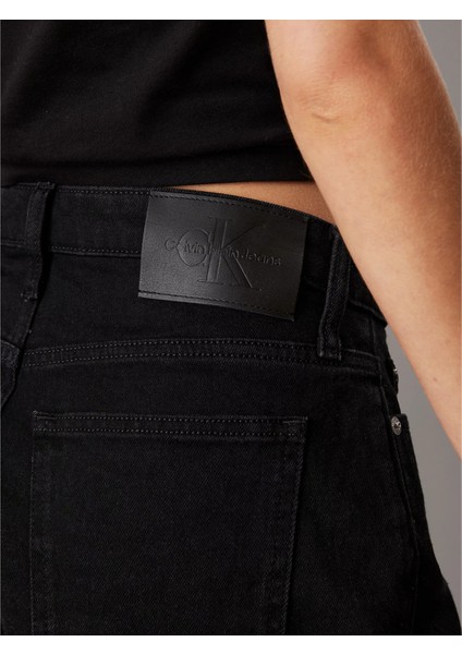 Ck J20J225154 Mom Kadın Şort fırsatları