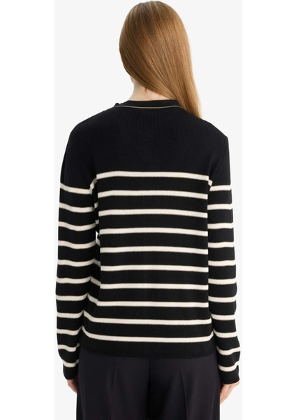 Regular Fit Bisiklet Yaka Düğmeli Çizgili Triko Hırka D5894AX25AU