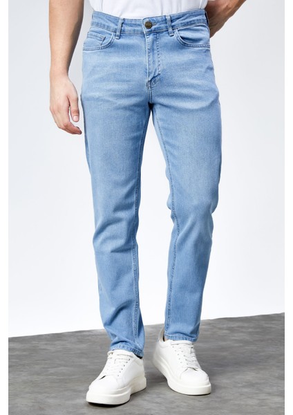 Erkek Buz Mavi Regular Fit Boru Paça Esnek Likralı Jeans Kot Pantolon HLTHE001981
