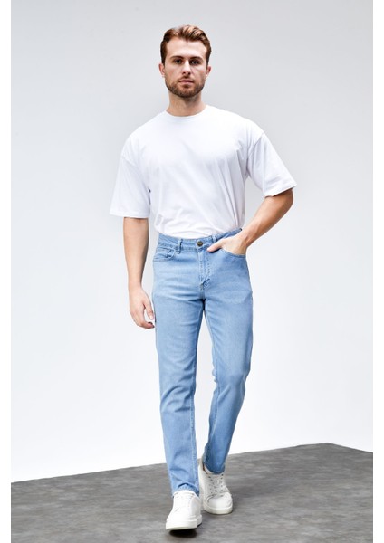Erkek Buz Mavi Regular Fit Boru Paça Esnek Likralı Jeans Kot Pantolon HLTHE001981 fiyatları