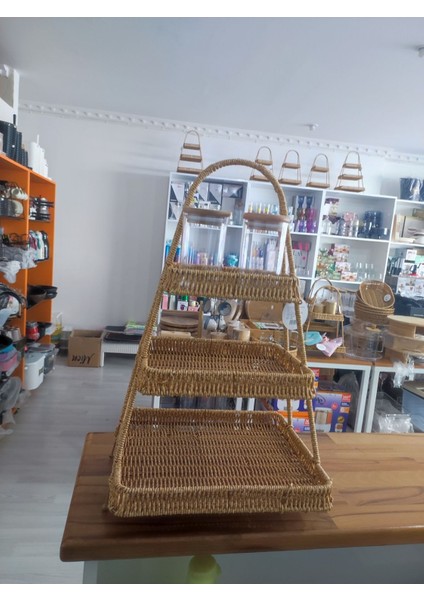 Bej Rattan 3 Katlı Çok Amaçlı Düzenleyici, Şık ve Fonksiyonel Organizer