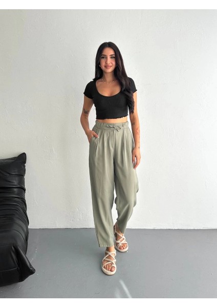 Kadın Yüksel Bel Beli Bağcıklı Cepli Rahat Paça Pantalon - Su Yeşili indirimleri