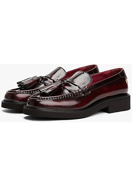 Kadın Püsküllü Köşeli Burun Deri Kırmızı Loafer FW0FW08749XJS fırsatları