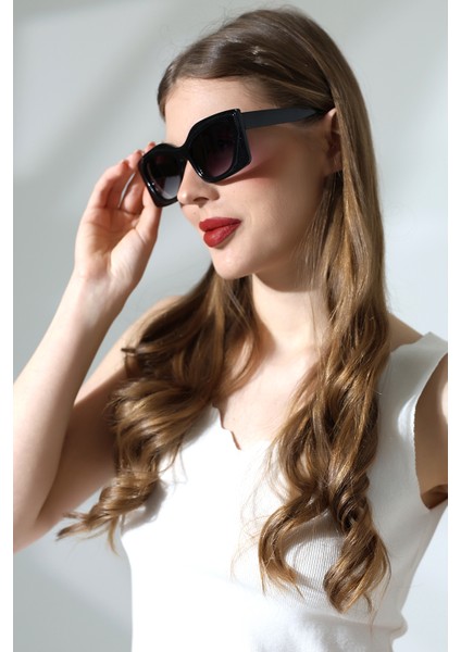 Kadın Dikdörtgen Siyah UV400 Güneş Gözlüğü WJ23-4 C2 fiyatları