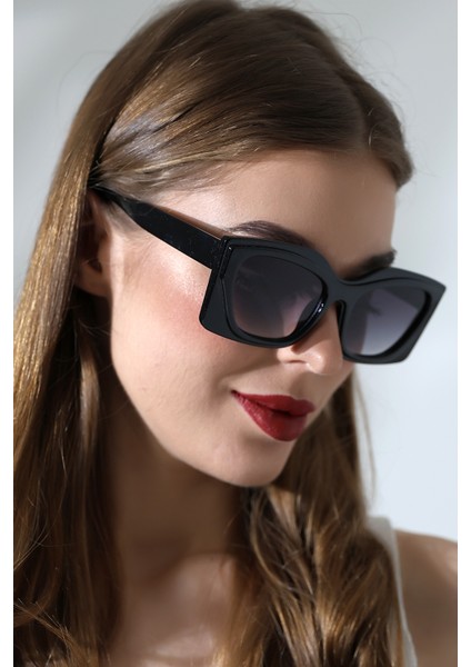 Kadın Dikdörtgen Siyah UV400 Güneş Gözlüğü WJ23-4 C2 fırsatları