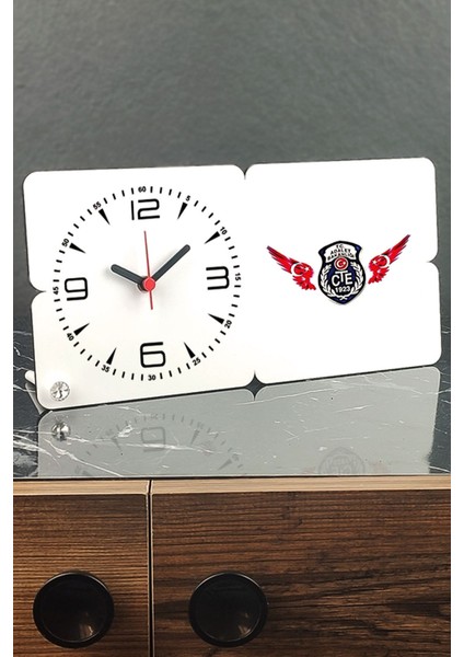 Ahşap Masa Saati, Şık ve Dayanıklı, Çalışkanlık ve Zarafet Simgesi